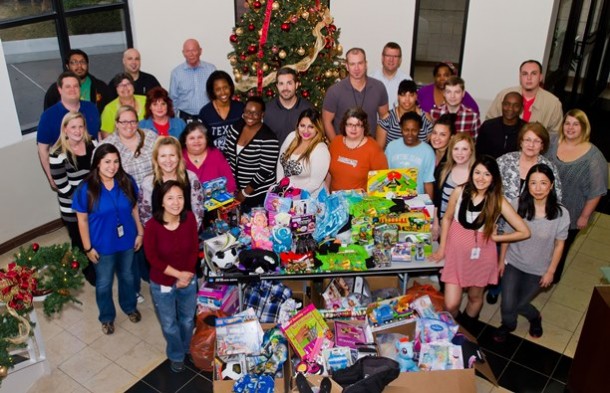 The-CMI-Group-Holiday-Giving